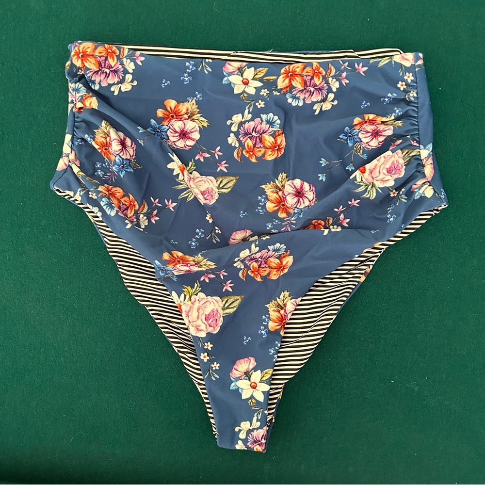High Waisted Floral Swim Bottoms size S